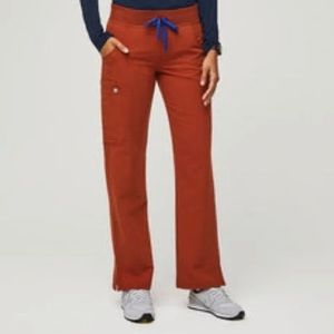 Figs casma scrub top and Kate scrub pants